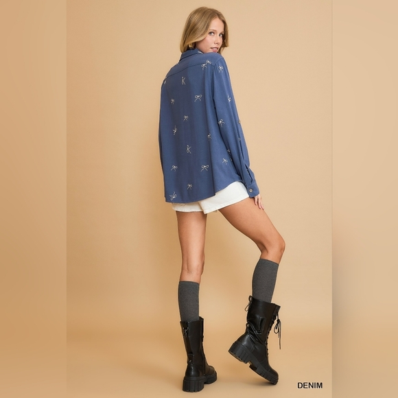 Umgee Linen Blend Fitted Shirt with Ribbon Embroidery Details - Picture 3 of 5